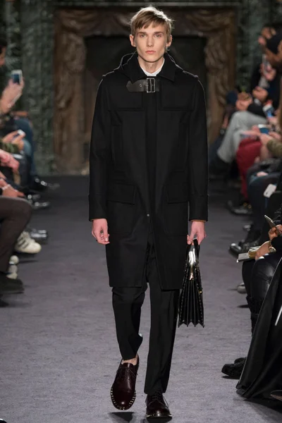 Look 36